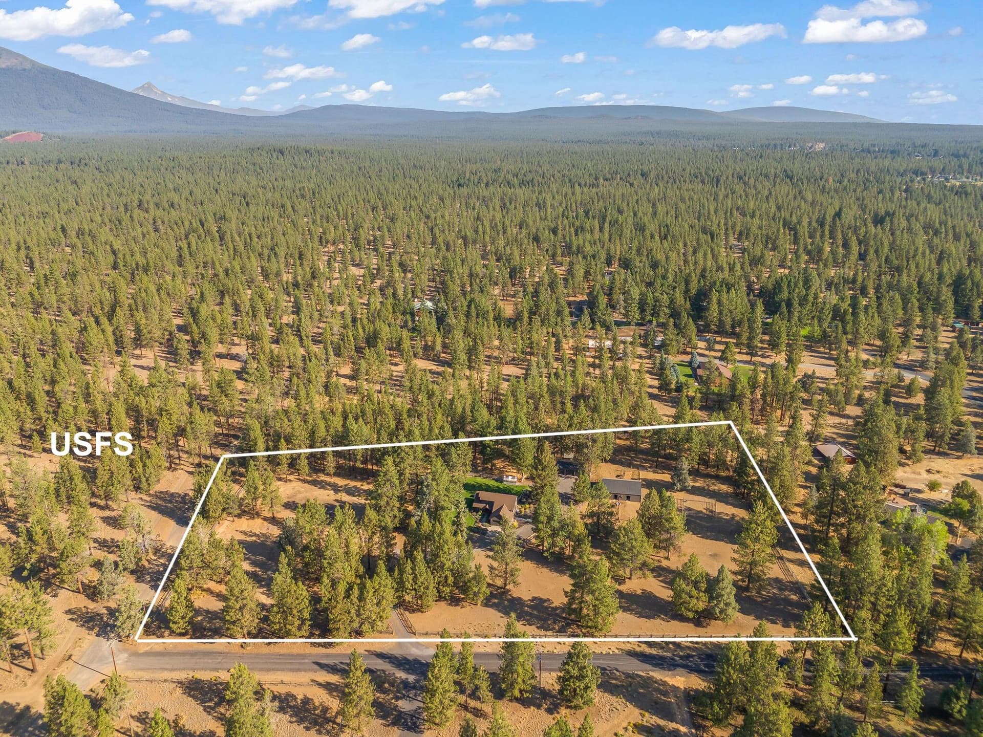 2. Photo 2 of 57, 15624 National Forest Lane, Sisters, OR 97759