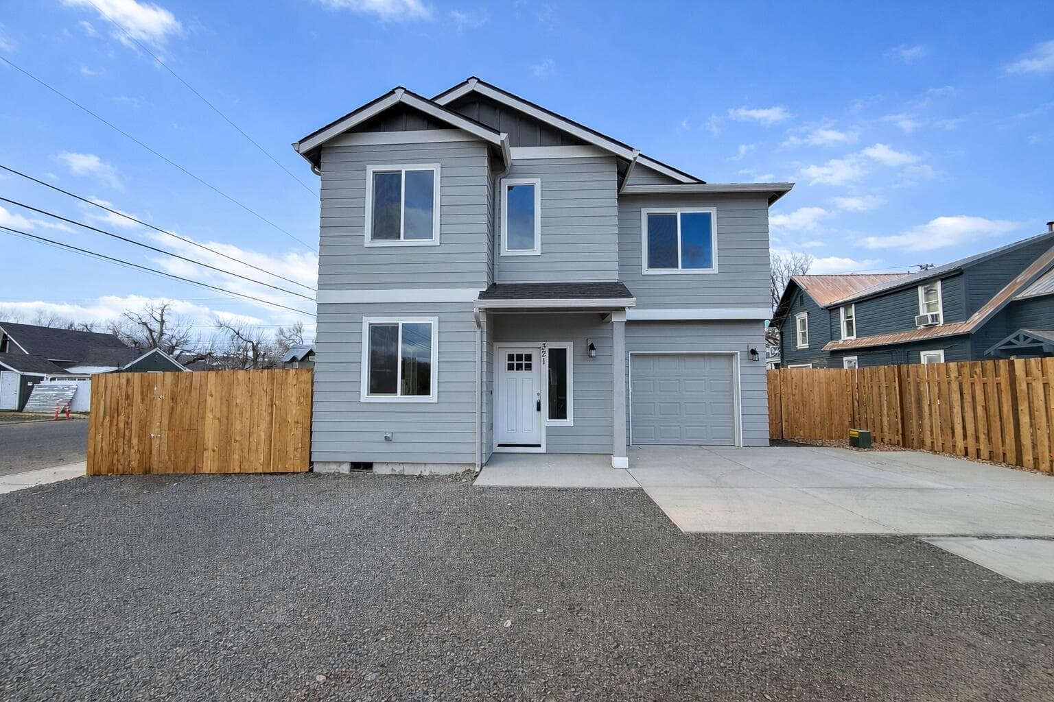 01-1. Photo 1 of 15, 321 NE 6th Street, Prineville, OR 97754