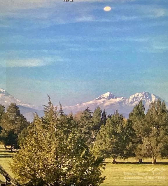 Primary Photo. Photo 1 of 11, 2525 NE Negus Way, Redmond, OR 97756