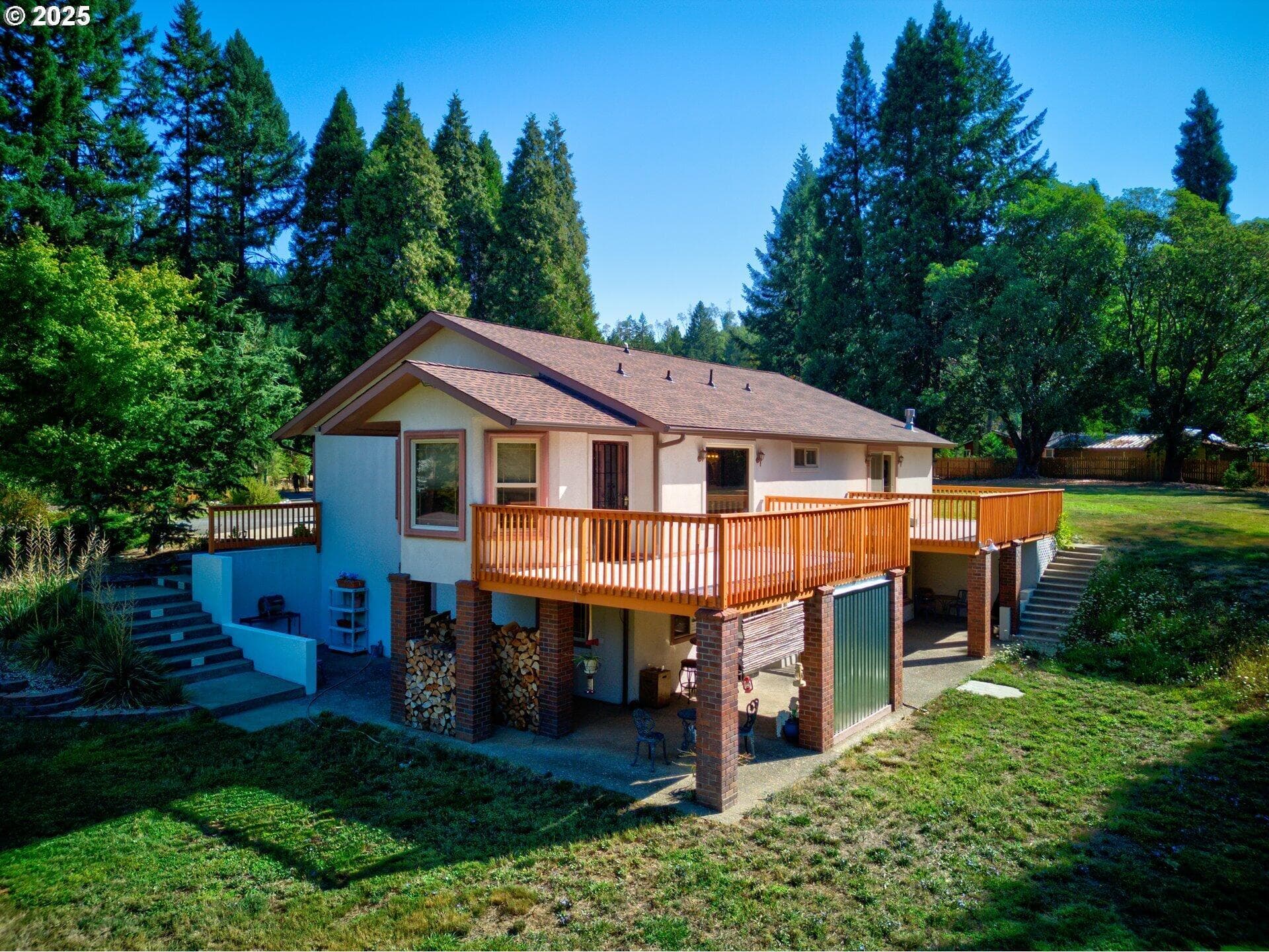 583706427-2. Photo 2 of 32, 913 Starveout Creek Road, Azalea, OR 97410