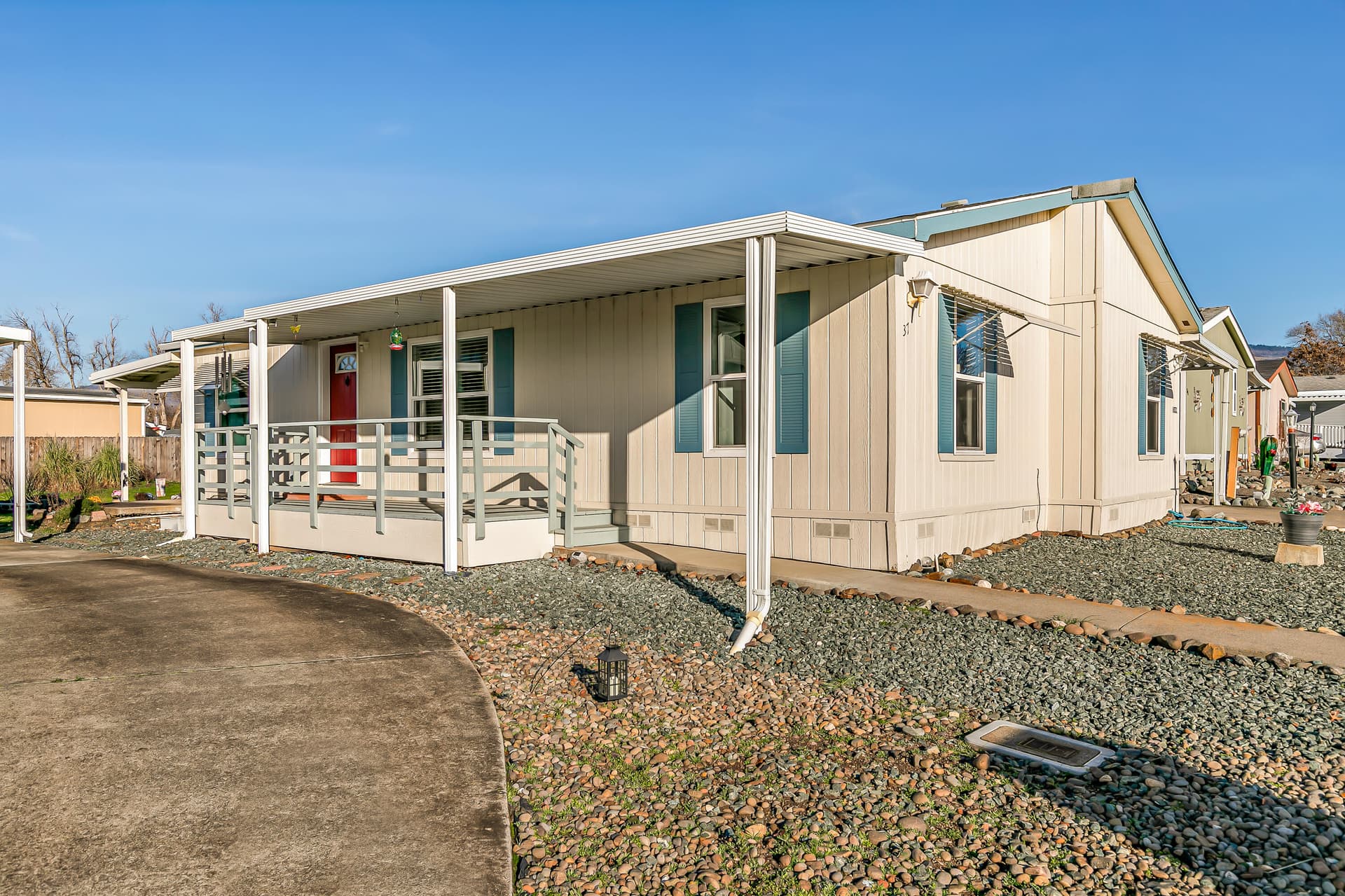 9R9A1477. Photo 1 of 25, 93 Northridge Terrace Unit SPC 37, Medford, OR 97501