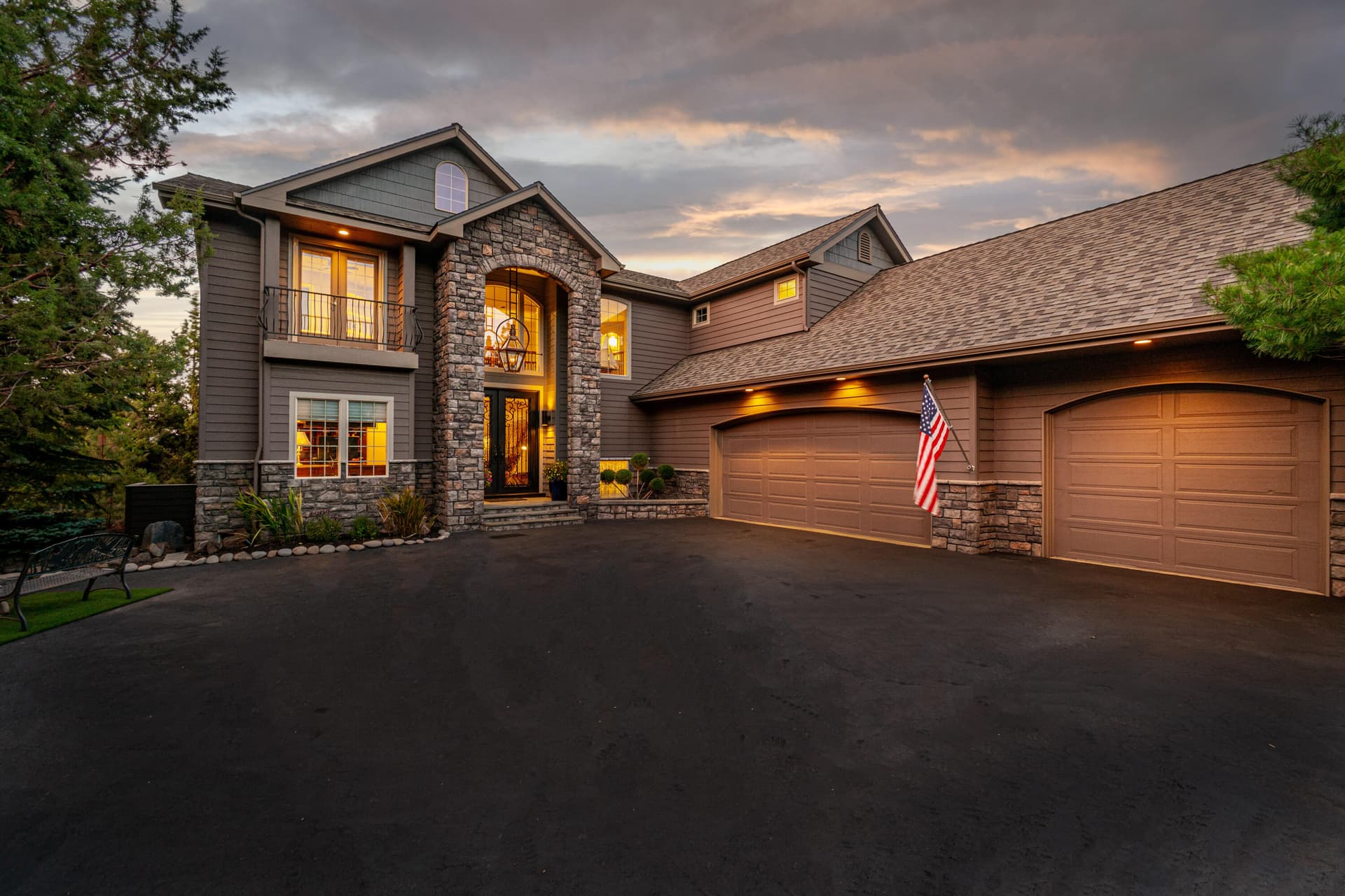 3 MLS edited 78 Riley Visuals-1005. Photo 3 of 71, 3209 NW Fairway Heights Drive, Bend, OR 97703