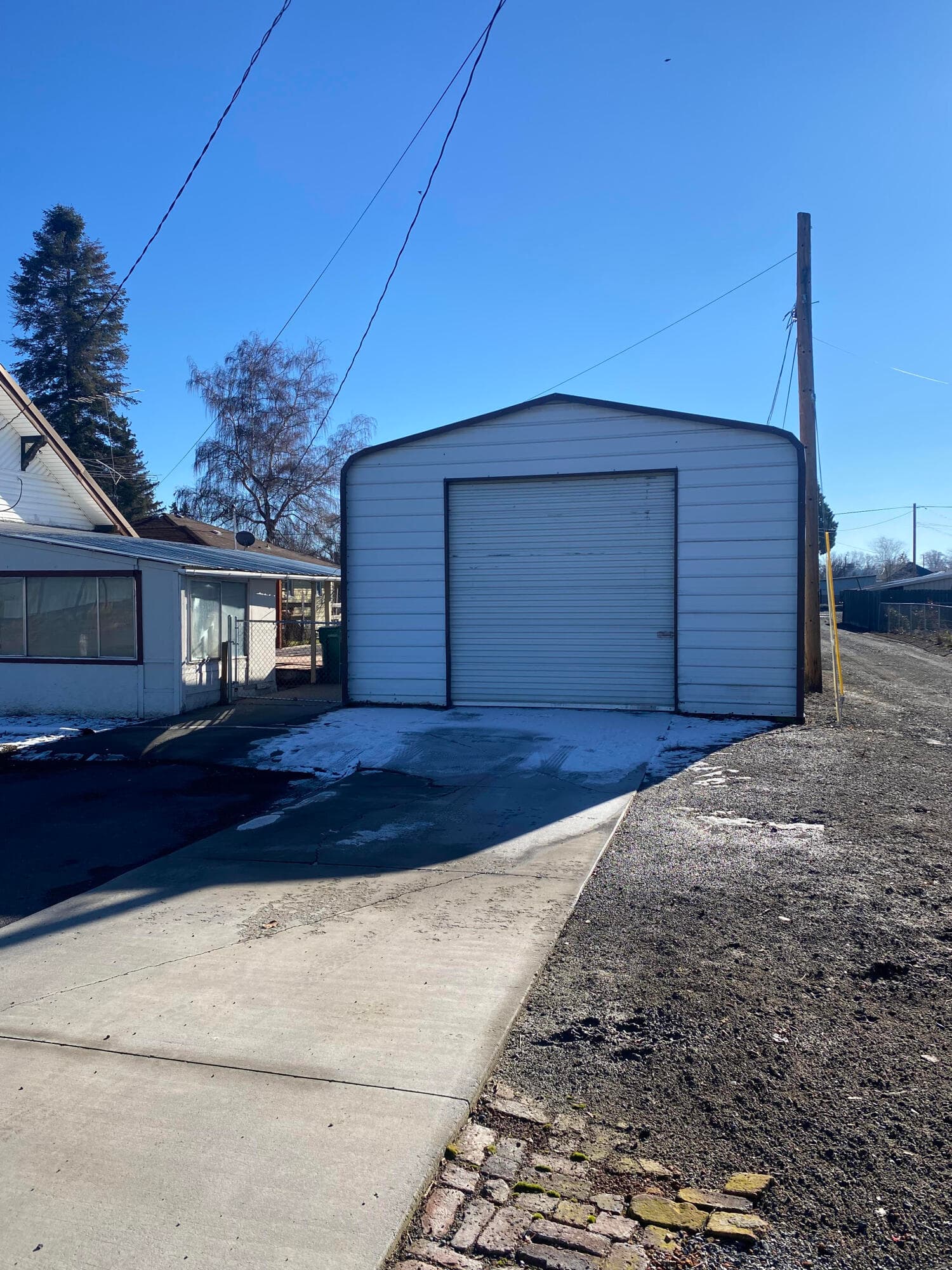 m37. Photo 4 of 39, 332 N Madison Street, Merrill, OR 97633