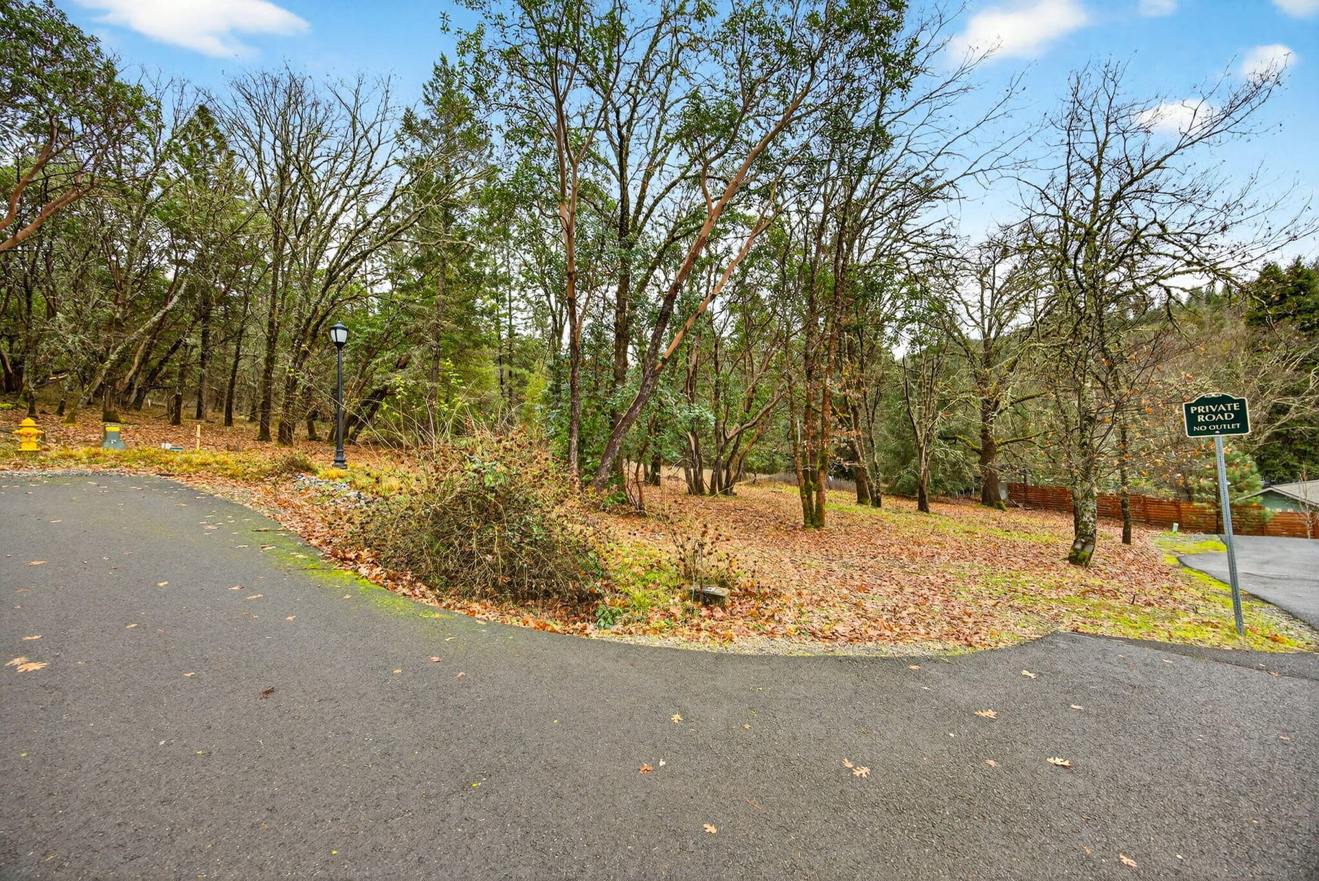 425 Josphines. Photo 4 of 9, 425 Josephines Way, Jacksonville, OR 97530