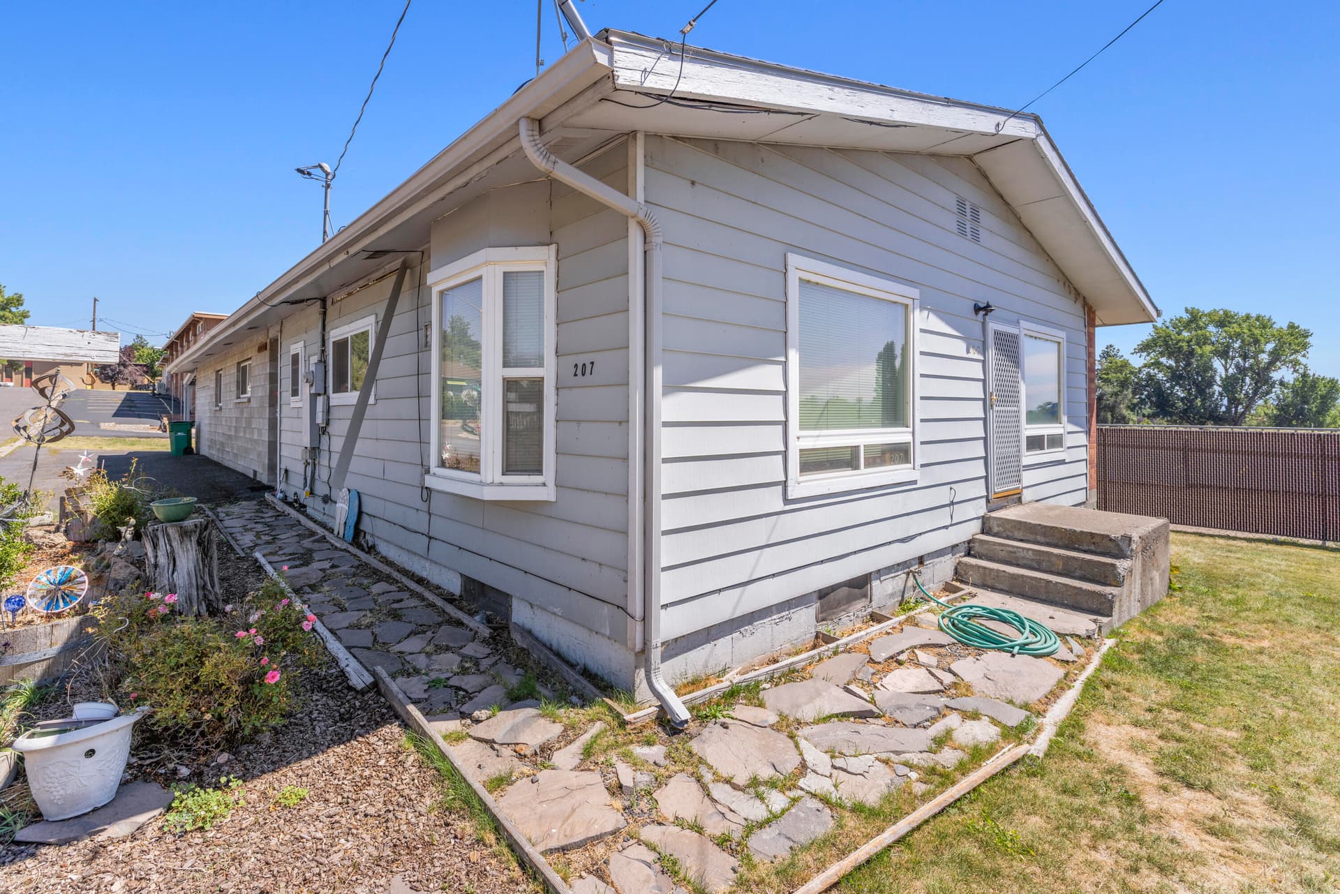 207SWendlingSt-6. Photo 5 of 42, 207 S Wendling Street, Klamath Falls, OR 97601