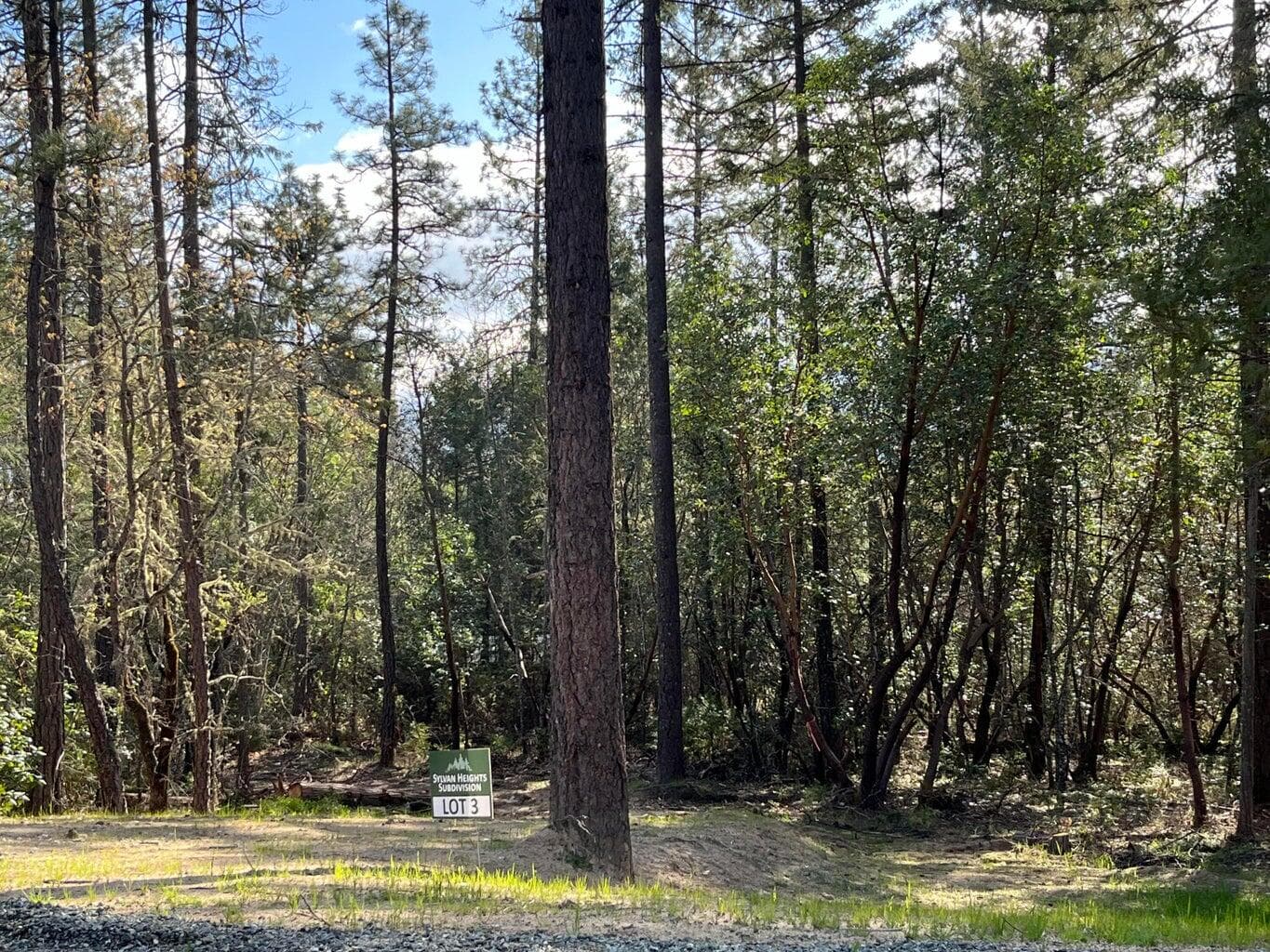 lot 3 pic 2. Photo 2 of 7, 3 Sylvan Drive Unit Lot 3, Grants Pass, OR 97527