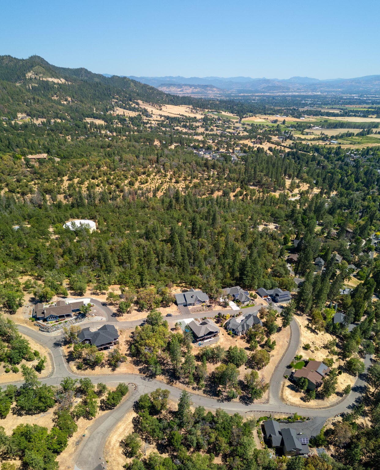 ApxTR (4). Photo 4 of 13, 807 Timber Ridge Drive Unit 15, Jacksonville, OR 97530