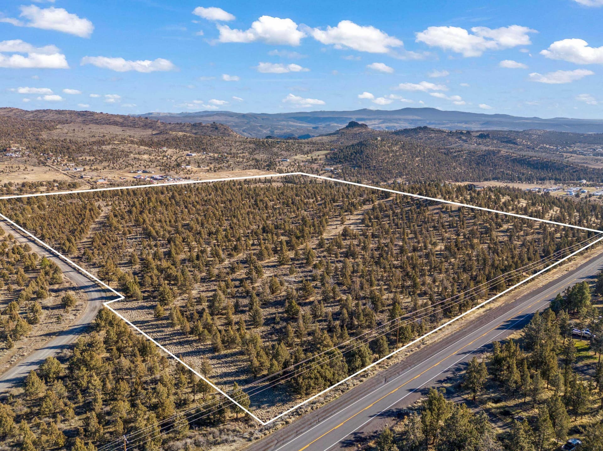 01-. Photo 1 of 17, 8600 SE Prairie Schooner Unit TL8600, Prineville, OR 97754