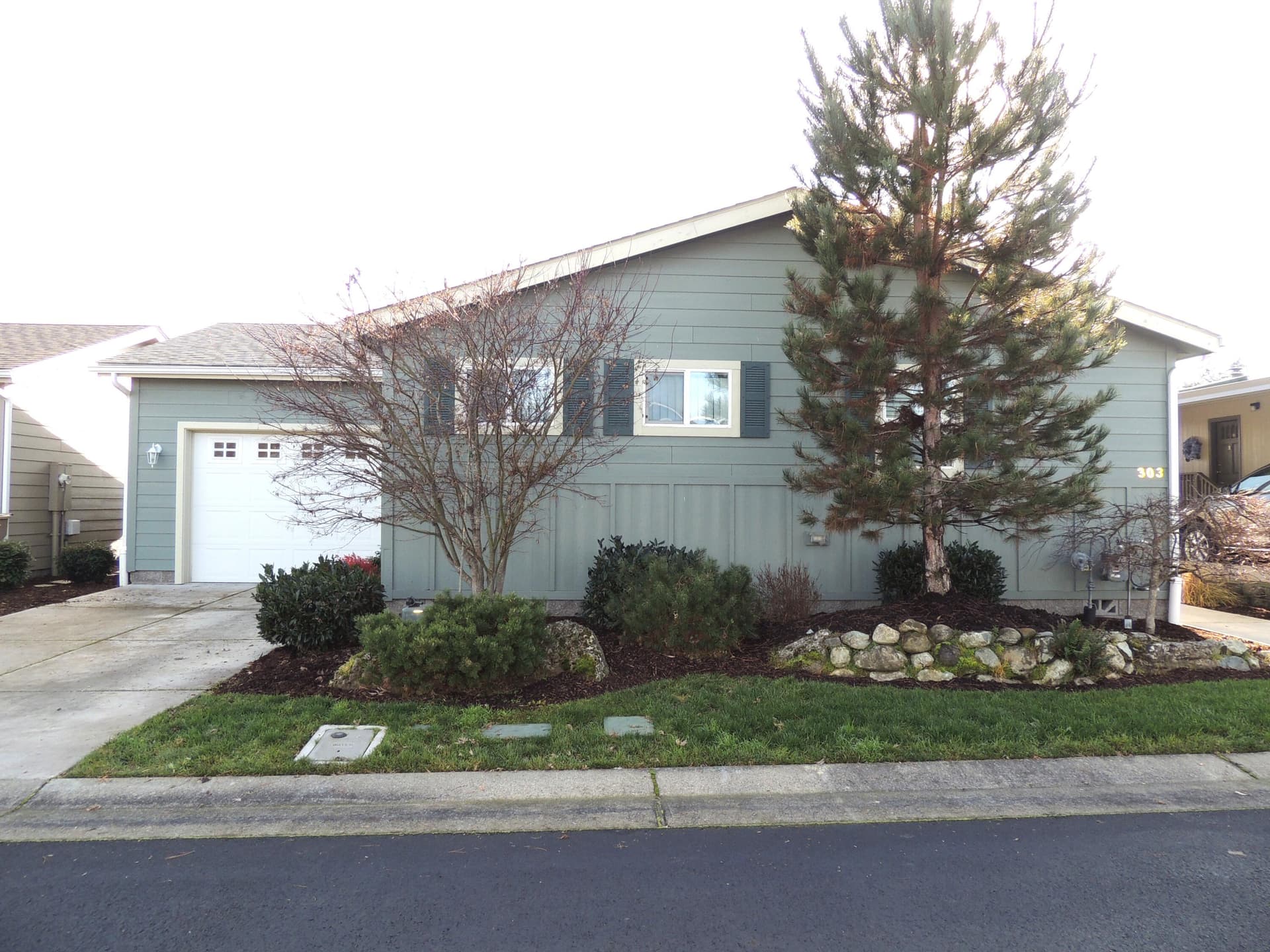 Front of home. Photo 5 of 37, 303 Kingsley Drive, Grants Pass, OR 97526