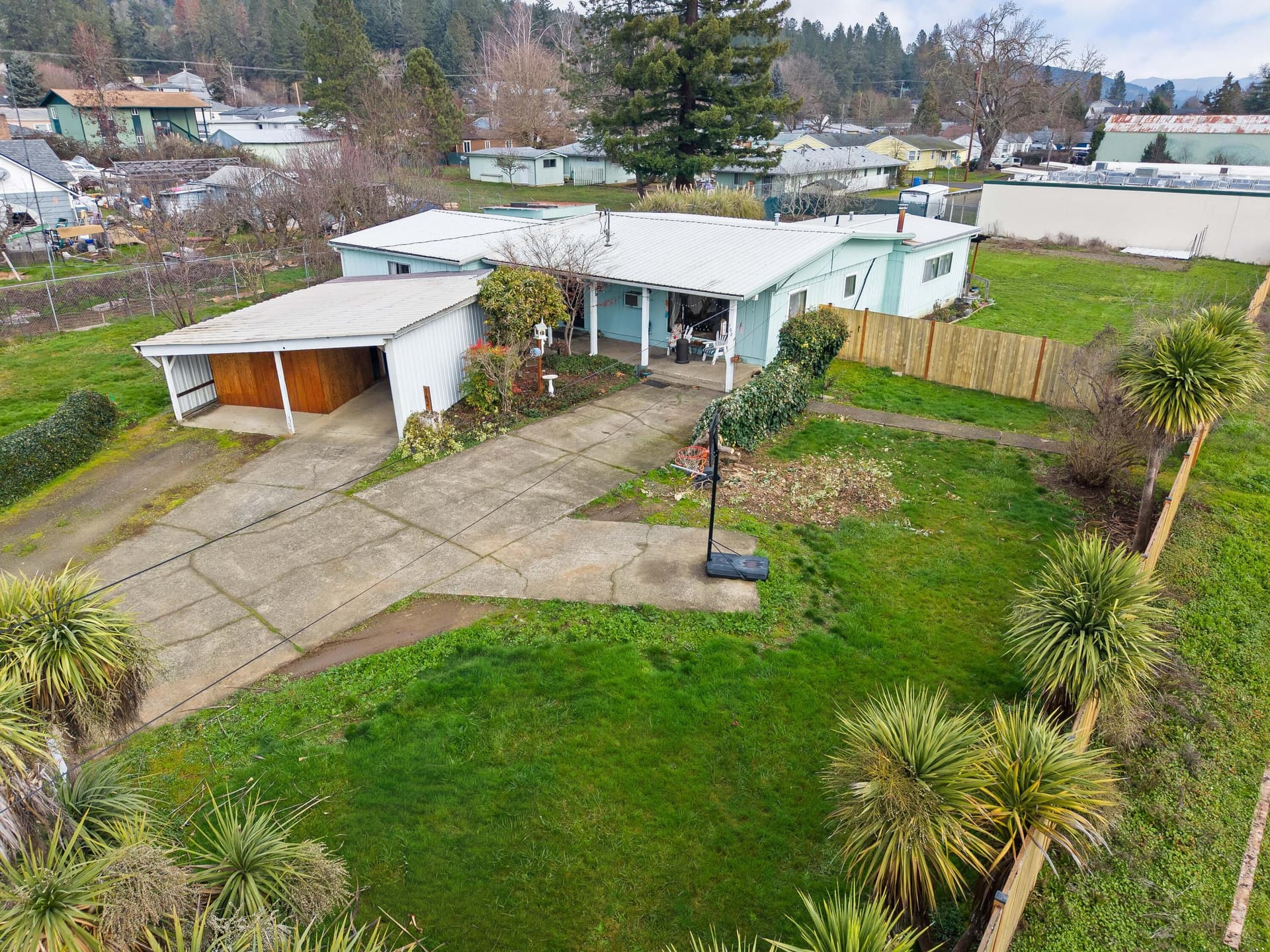 0-8. Photo 3 of 61, 162 Kruse Street, Sutherlin, OR 97479