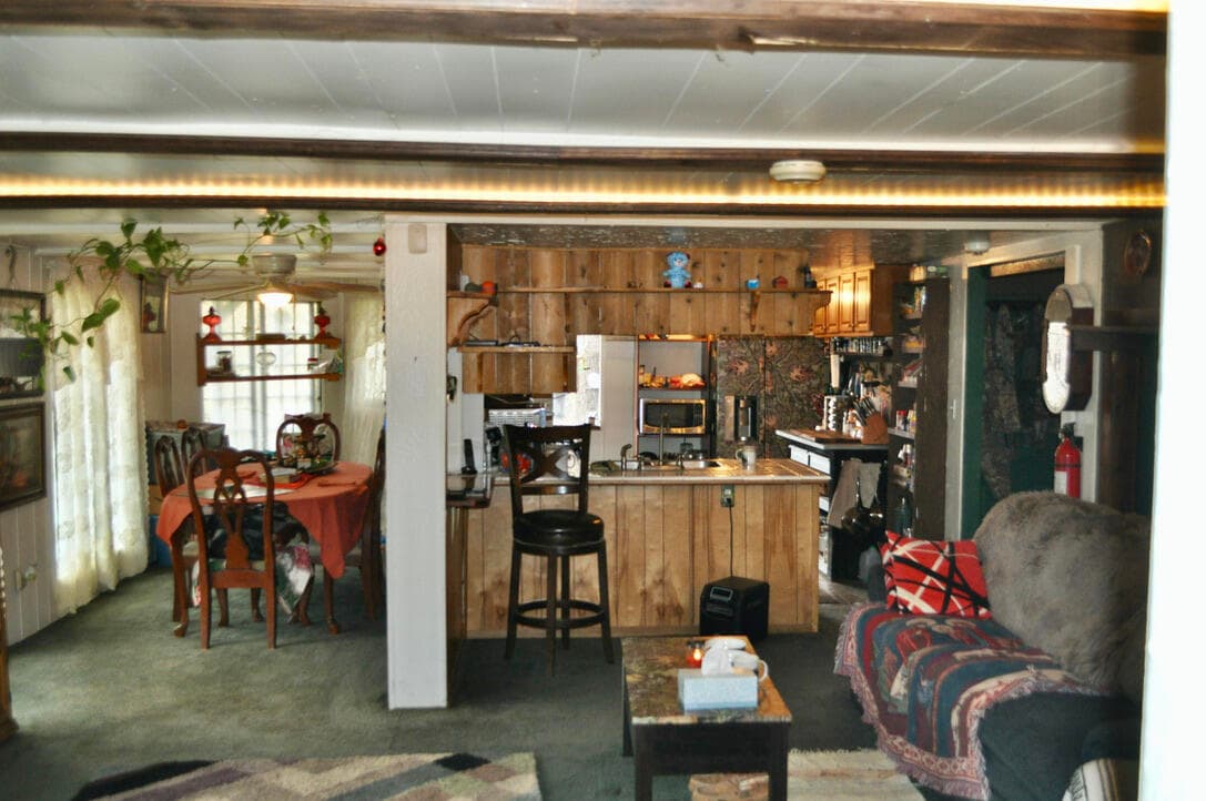 4. Photo 4 of 17, 10585 Blackwell Road, Central Point, OR 97502