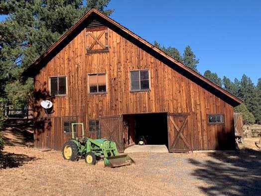 Barn. Photo 5 of 40, 67500 Three Creeks Road, Sisters, OR 97759