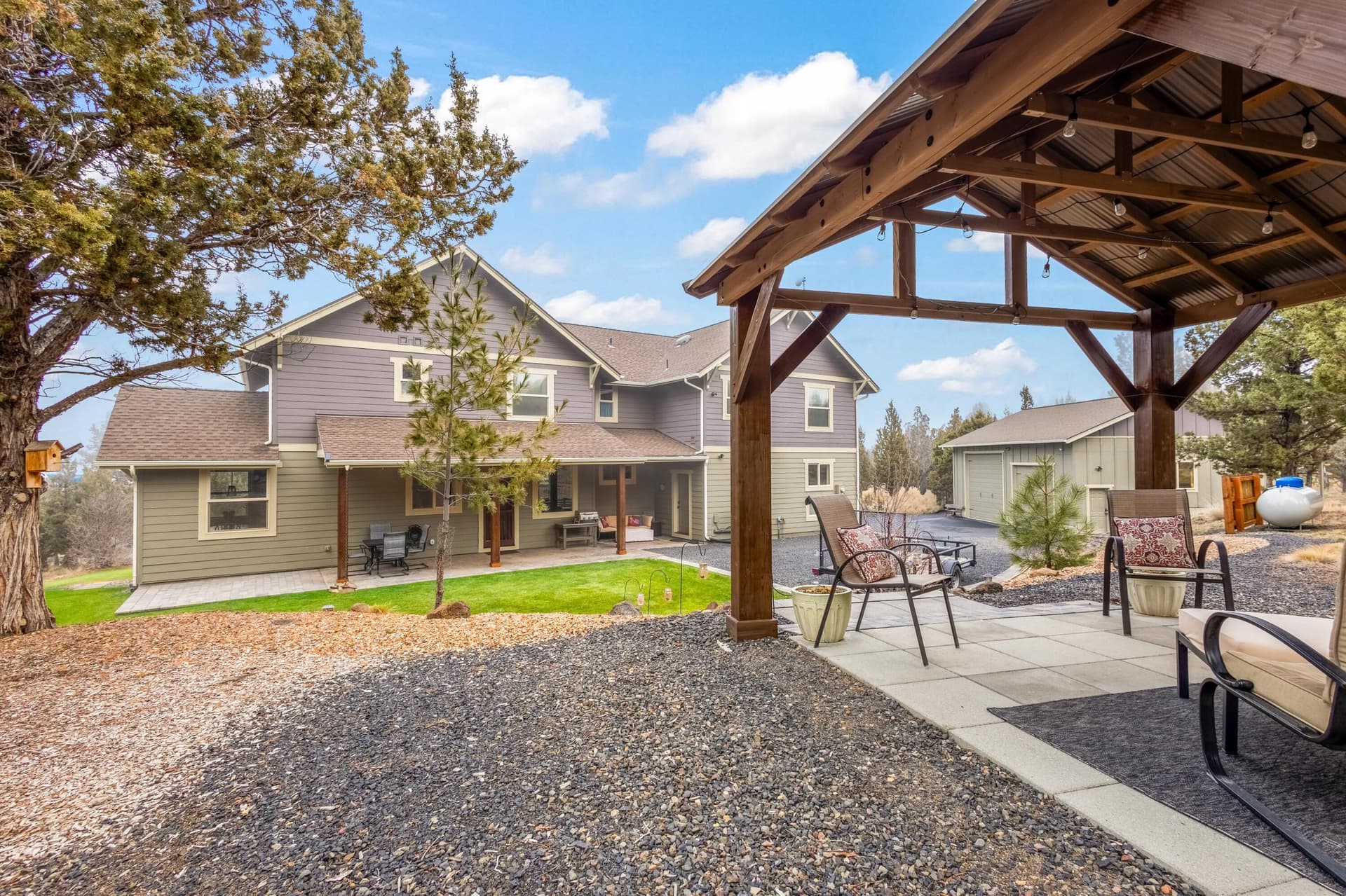02. Photo 3 of 47, 7524 SE Madison Avenue, Prineville, OR 97754