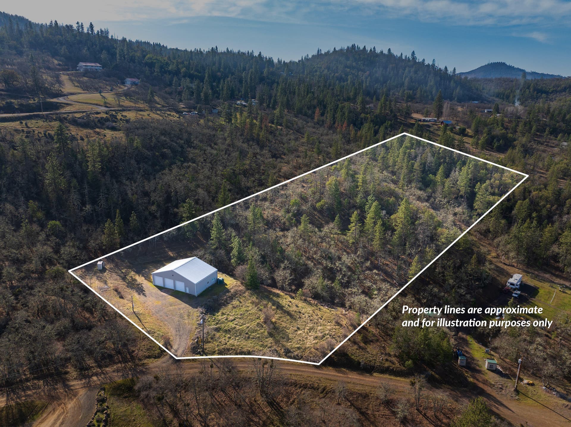 365WhiteTailDr-001. Photo 1 of 25, 365 White Tail Drive, Eagle Point, OR 97524