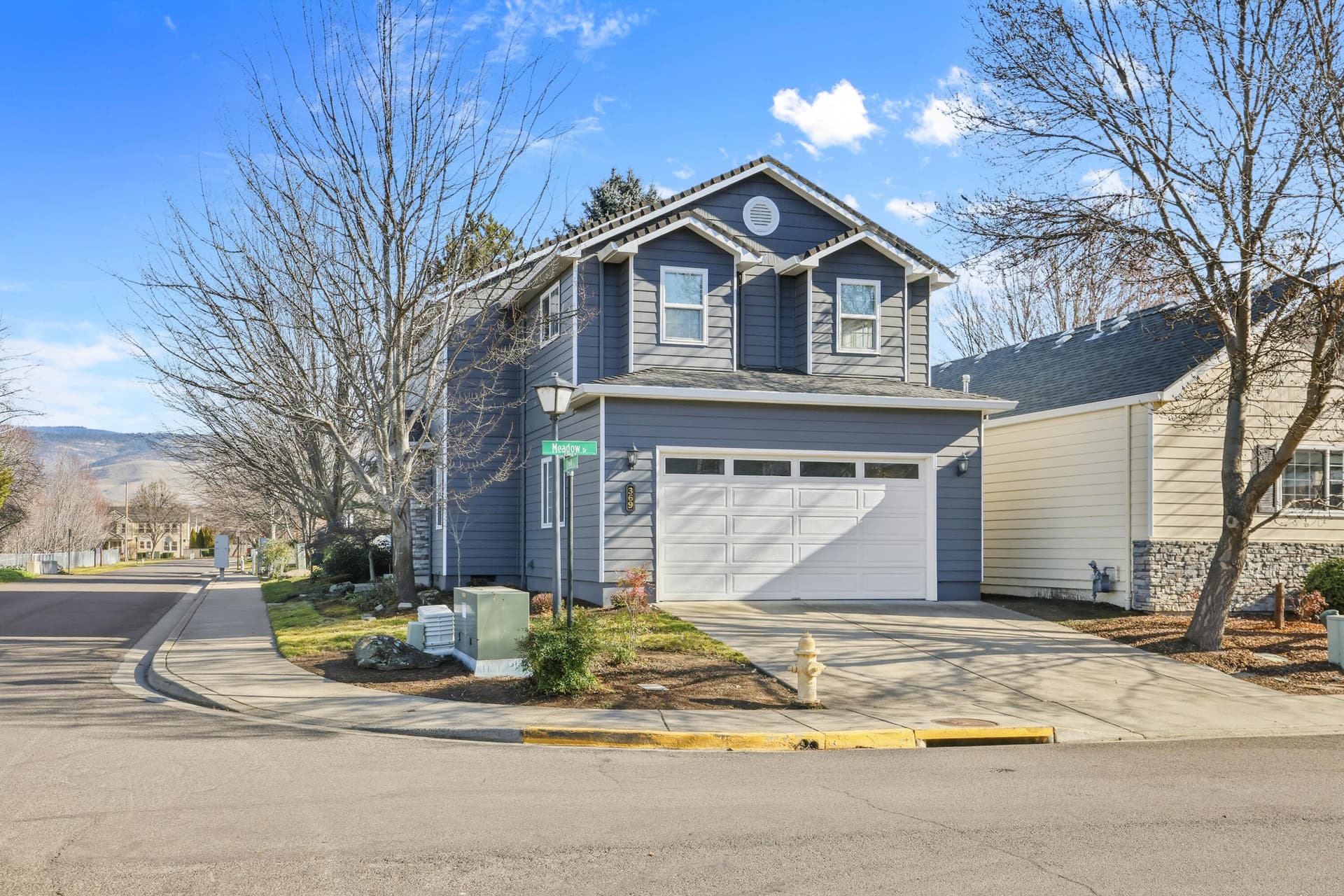 EP1A7043. Photo 2 of 38, 369 Meadow Drive, Ashland, OR 97520