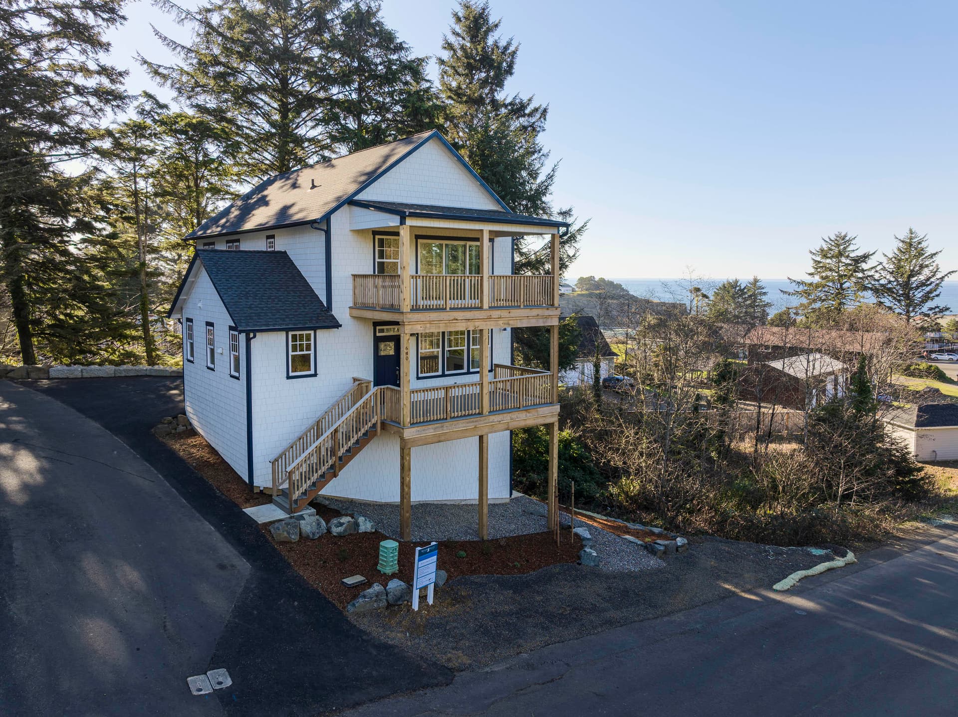 3 - 03. Photo 3 of 32, 640 NE Lillian Lane, Depoe Bay, OR 97341
