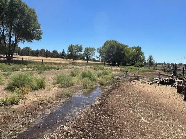20250630214241272428000000-o. Photo 3 of 12, 585 SW Fairgrounds Road, Madras, OR 97741