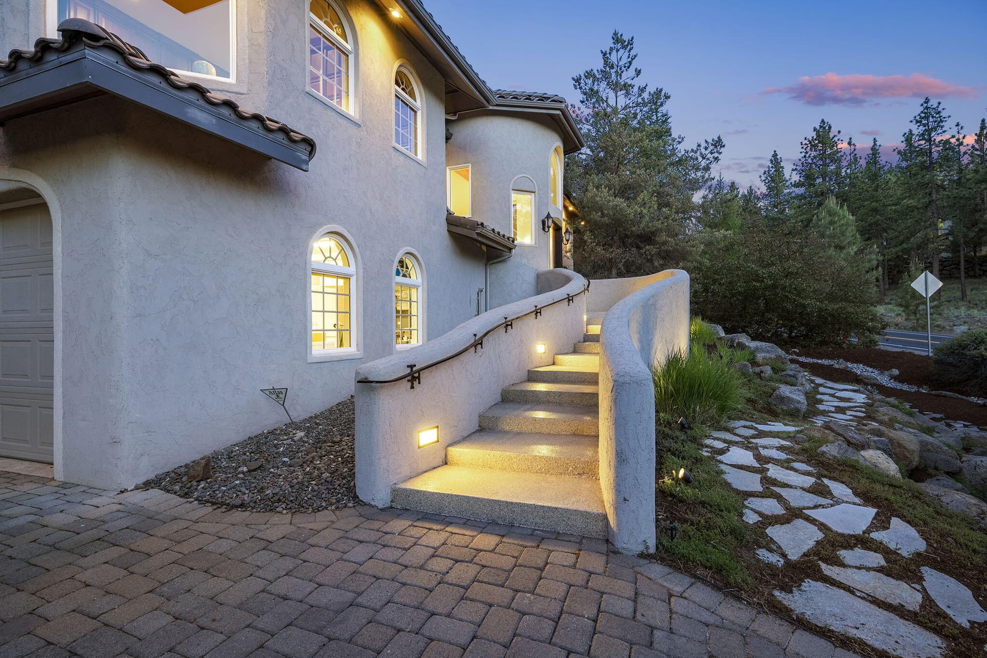 4-web-or-mls-_DSC9613. Photo 5 of 72, 2279 NW Putnam Road, Bend, OR 97703