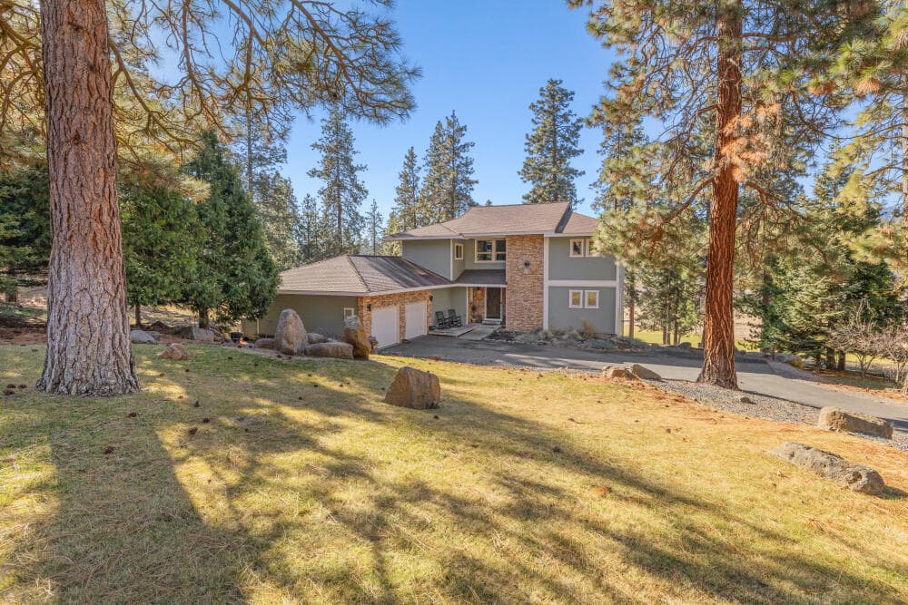 11750MerganserRd-54. Photo 2 of 66, 11750 Merganser Road, Klamath Falls, OR 97601