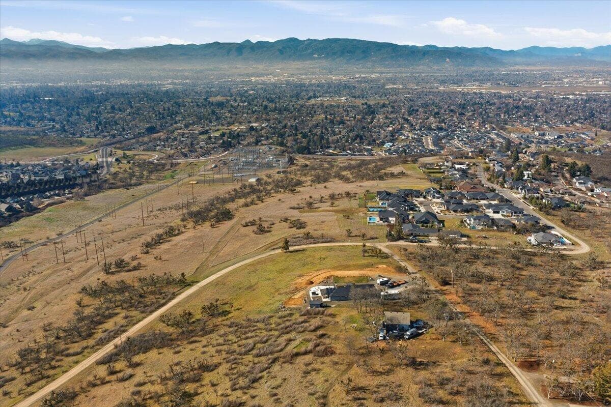05-DJI_20260203120649_0008_D. Photo 5 of 13, 0 Cadet Drive Unit TL 304, Medford, OR 97504