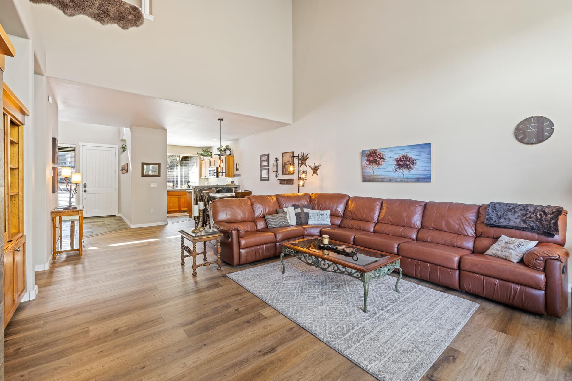 Main Living Area/Kitchen. Photo 5 of 28, 10674 Village Loop, Redmond, OR 97756