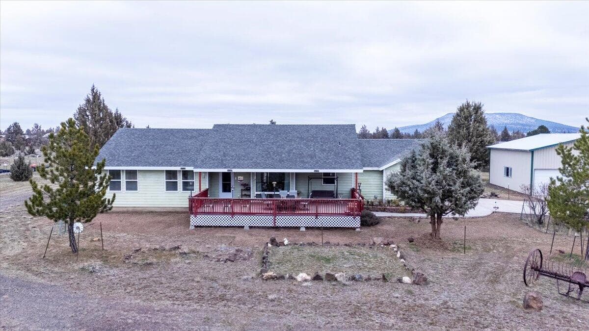 13645 SW Priarie Rd. Photo 2 of 42, 13645 SW Prairie Road, Terrebonne, OR 97760