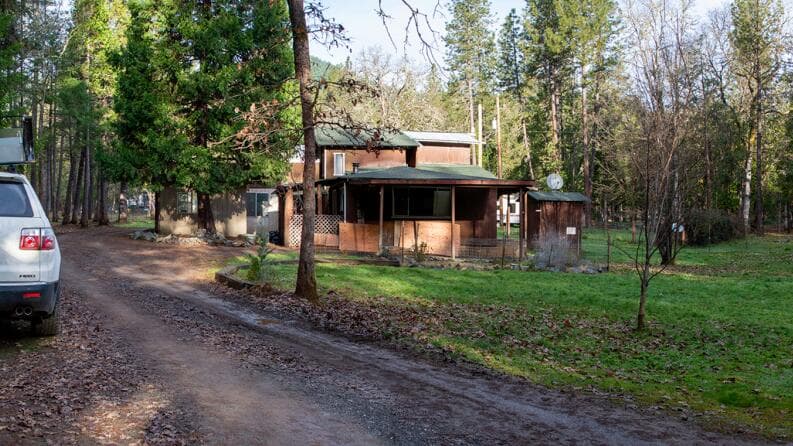 Screenshot 2026-02-13 100932. Photo 1 of 8, 4015 Pleasant Creek Road, Rogue River, OR 97537