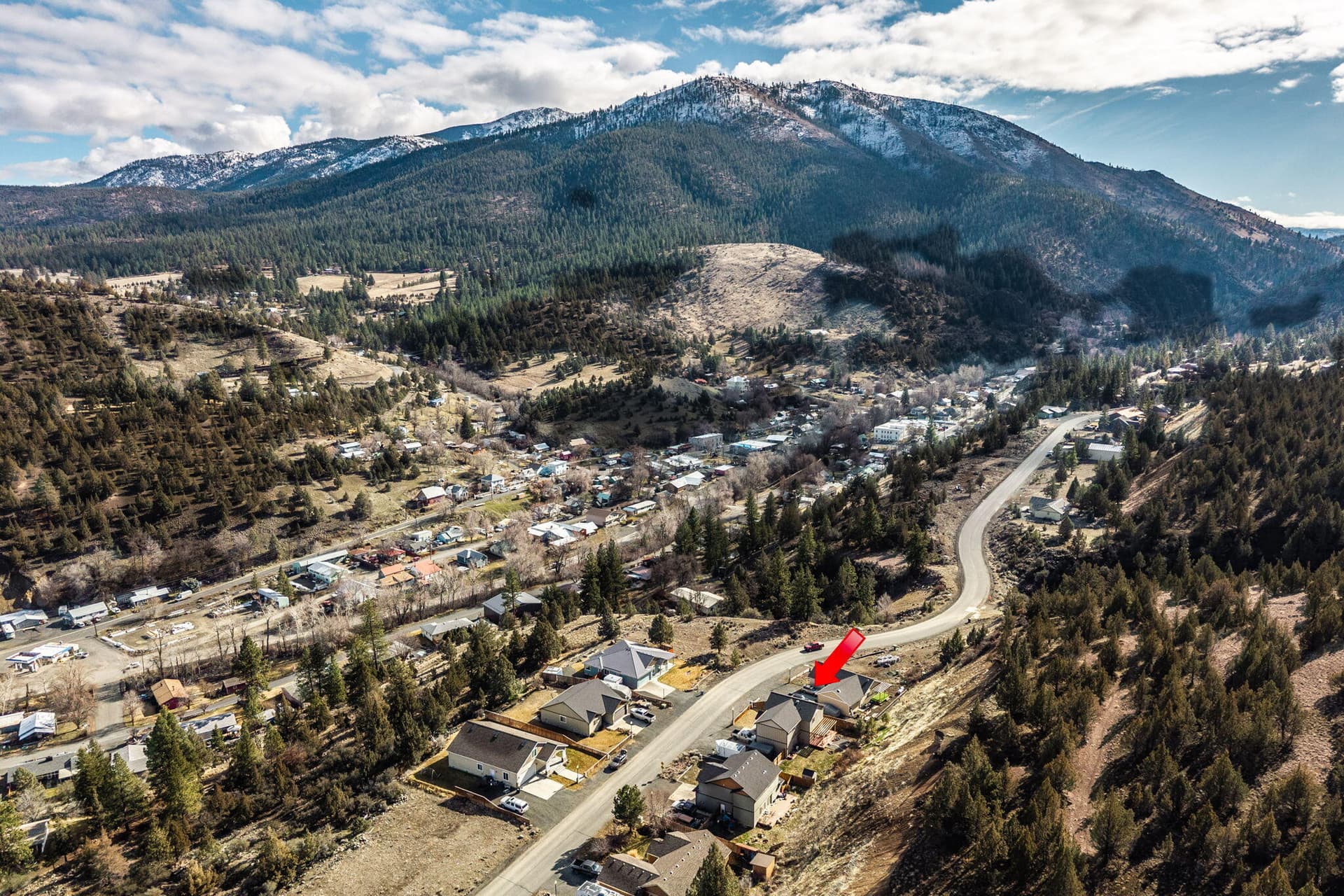 2026_02_12_239_elk_view_dr_canyon_City_d. Photo 2 of 52, 239 Elkview Drive, Canyon City, OR 97820