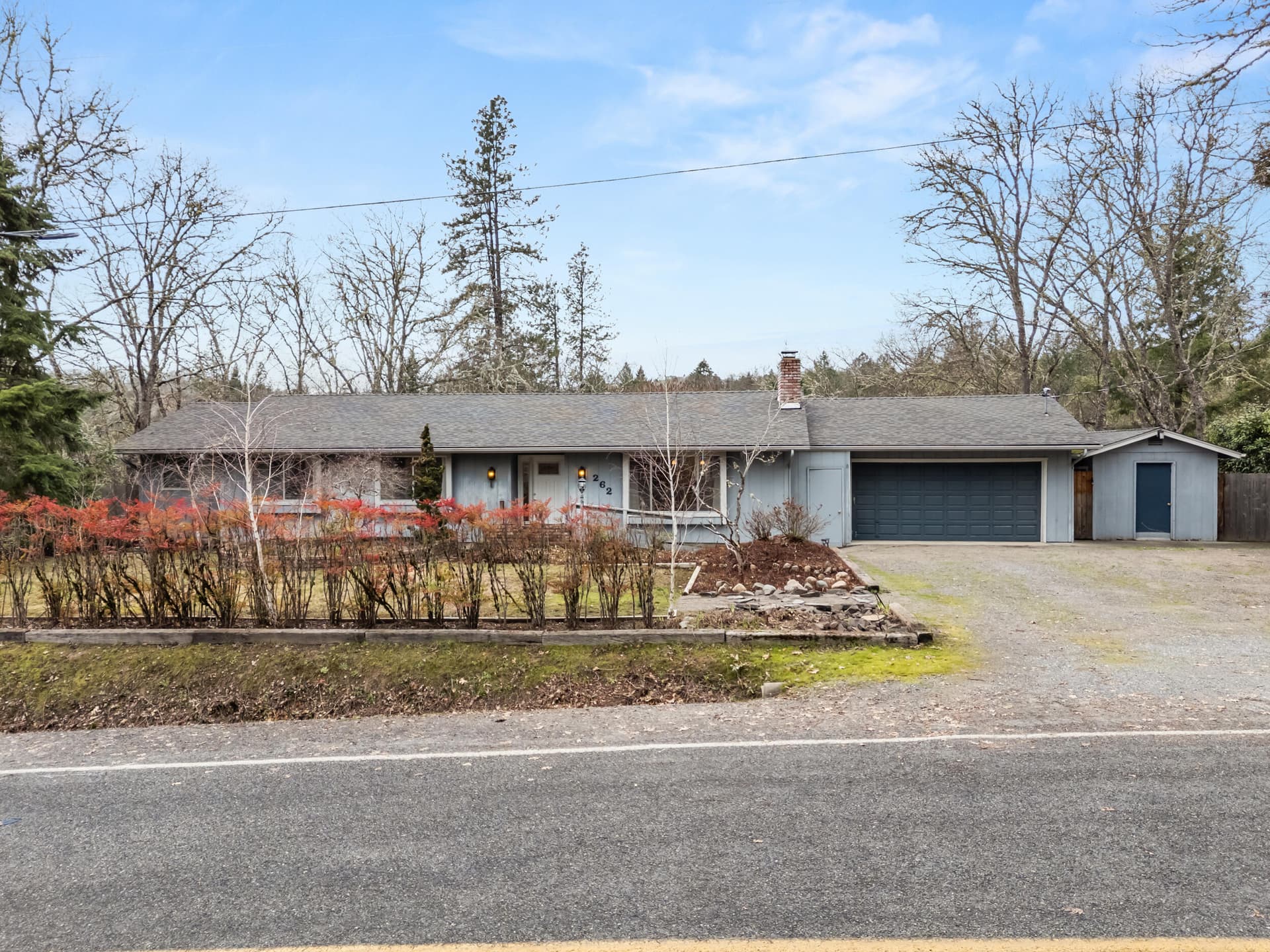 262 lathrop rd, grants pass-dr-02. Photo 1 of 34, 262 Lathrop Lane, Grants Pass, OR 97526