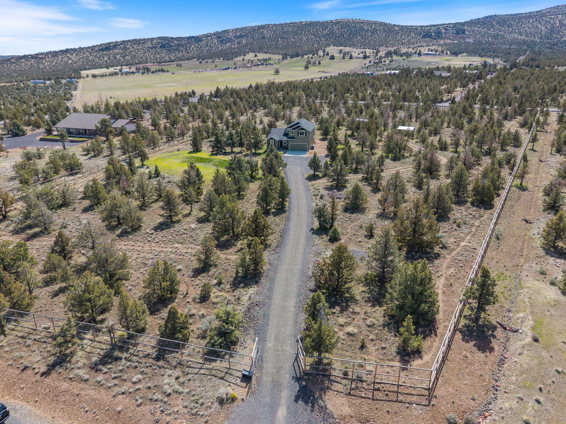 12-web-or-mls-9444-SW-Copper-Rd-Powell-B. Photo 2 of 49, 9444 SW Copper Road, Powell Butte, OR 97753
