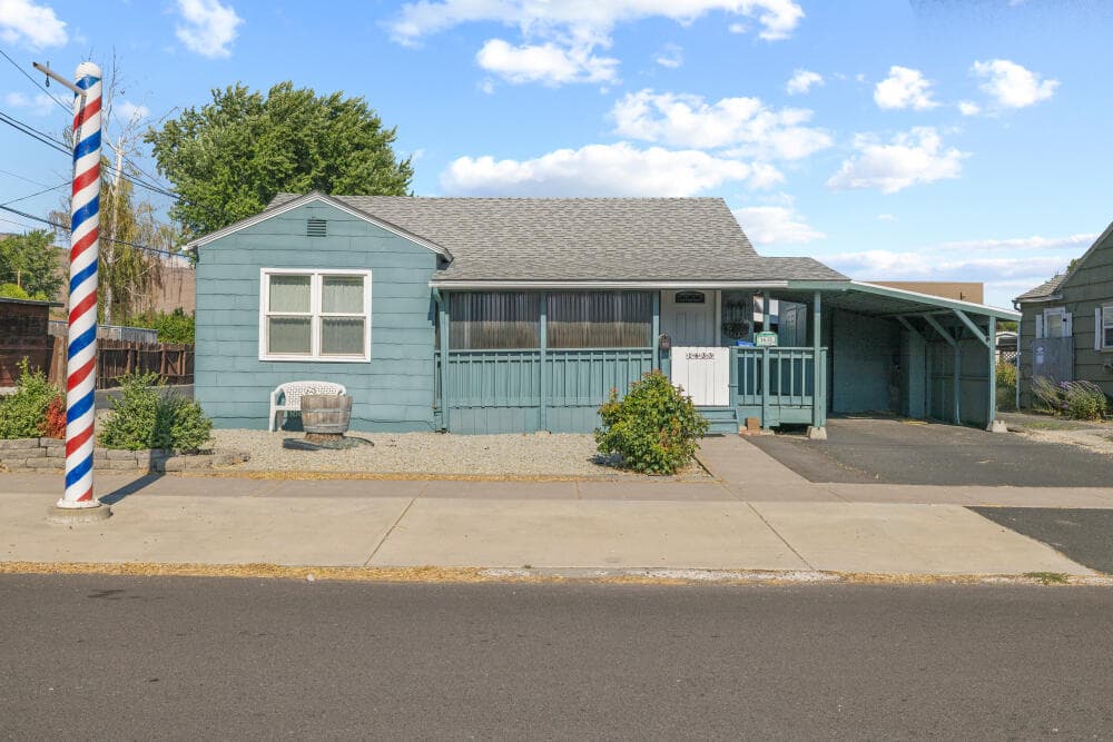 1633DivisionSt-55. Photo 1 of 69, 1633 Division Street, Klamath Falls, OR 97601