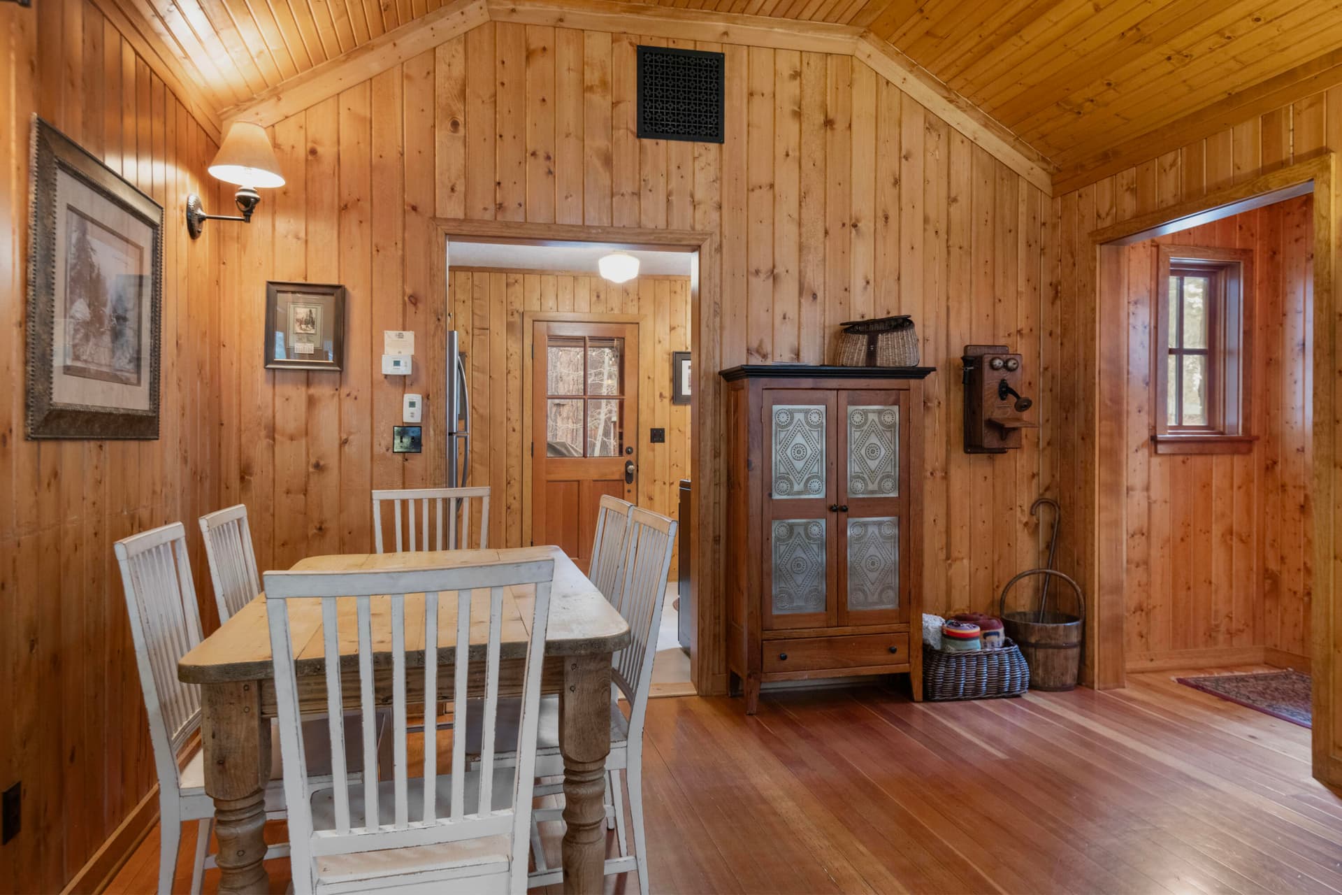 4 - 4-print-DSC_6307. Photo 4 of 17, 13375 SW Forest Service Road Unit Cabin 20 - U2, Camp Sherman, OR 97730