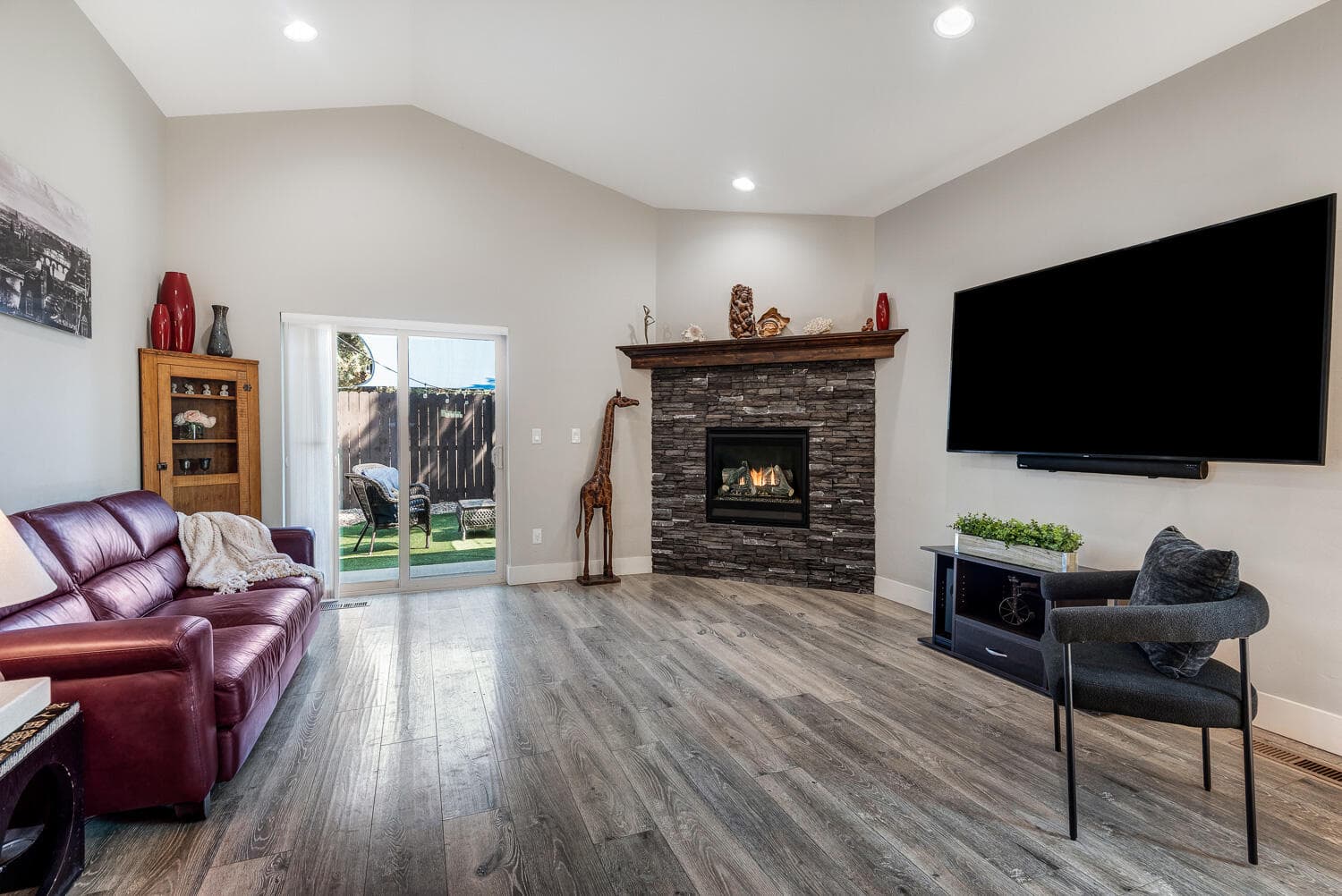 OReilly_20250728_16_150221_a_72ppi. Photo 4 of 20, 2382 NE Jackson Avenue, Bend, OR 97701