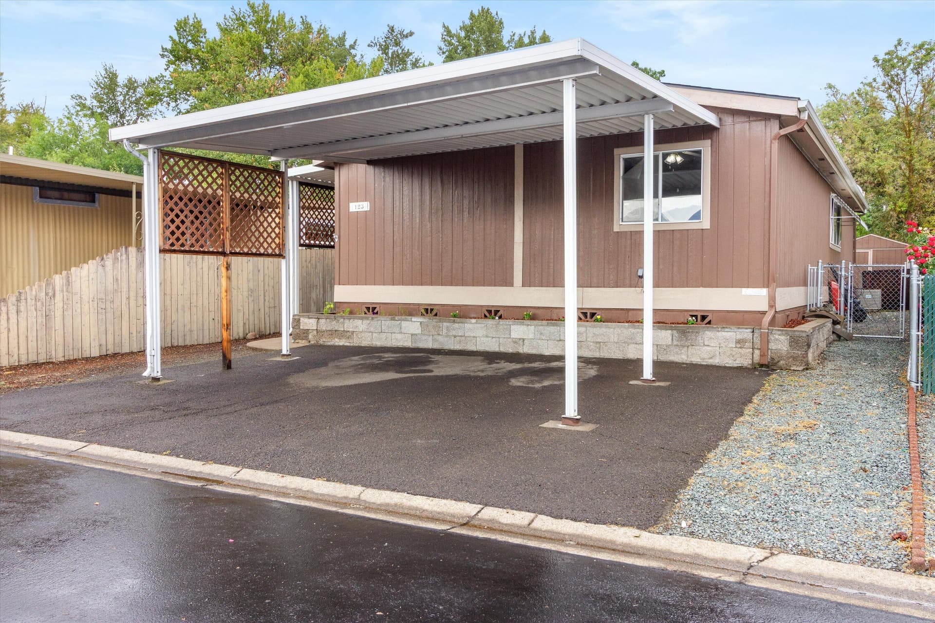 01-3555 S Pacific Hwy #123-2. Photo 2 of 25, 3555 S Pacific Highway Unit Space 123, Medford, OR 97501