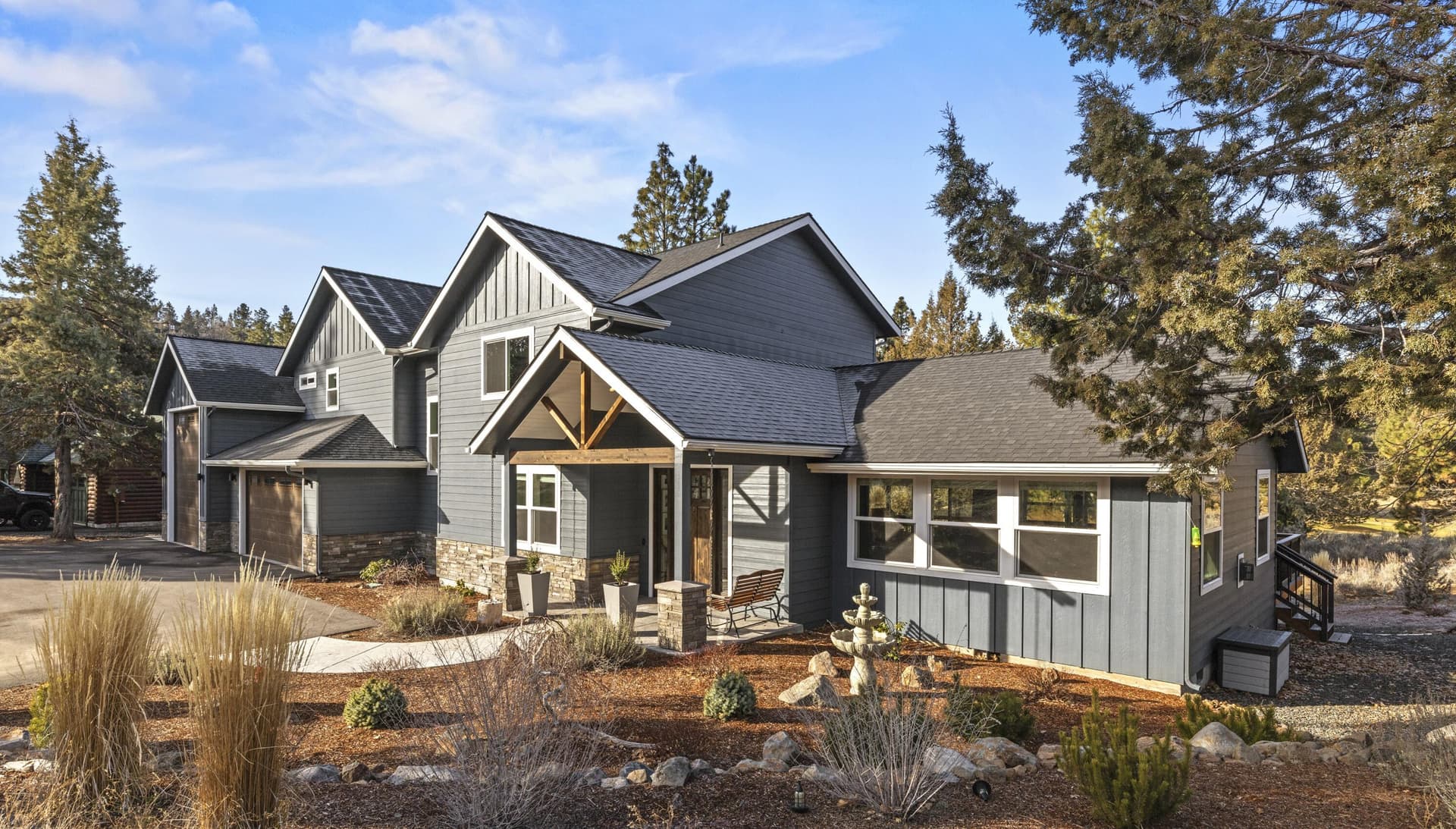 Front. Photo 1 of 78, 9536 Kestrel Road, Klamath Falls, OR 97601