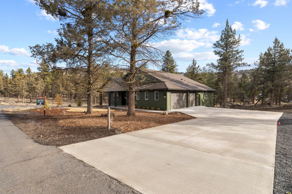 1205VineMapleDr-Exterior-1. Photo 2 of 59, 1205 Vine Maple Drive, Klamath Falls, OR 97601