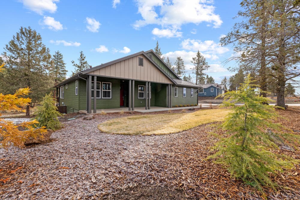 1205VineMapleDr-Exterior-6. Photo 5 of 59, 1205 Vine Maple Drive, Klamath Falls, OR 97601