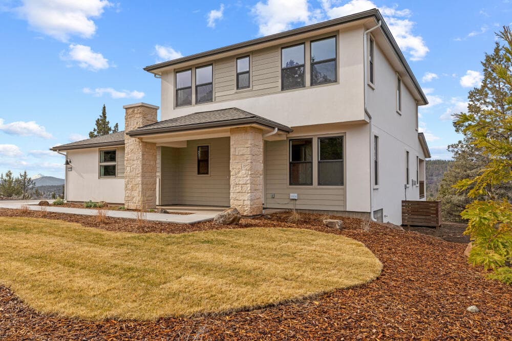 1216VineMapleDr-Exterior-3. Photo 5 of 69, 1216 Vine Maple Drive, Klamath Falls, OR 97601