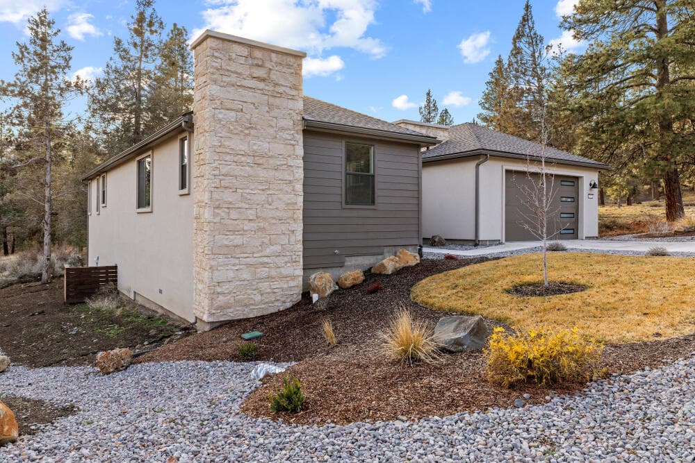 1092TimberRidgeLp-Exterior-7. Photo 5 of 79, 1092 Timber Ridge, Klamath Falls, OR 97601