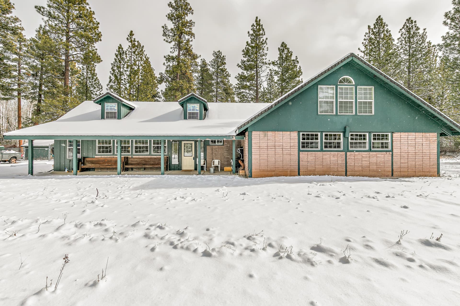 9R9A4474. Photo 3 of 56, 24617 Rocky Point Road, Klamath Falls, OR 97601