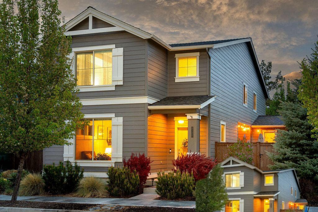 c07c6e52-0477-4ea0-926a-a1368940350a (1). Photo 1 of 17, 3380 SW 28th Street, Redmond, OR 97756