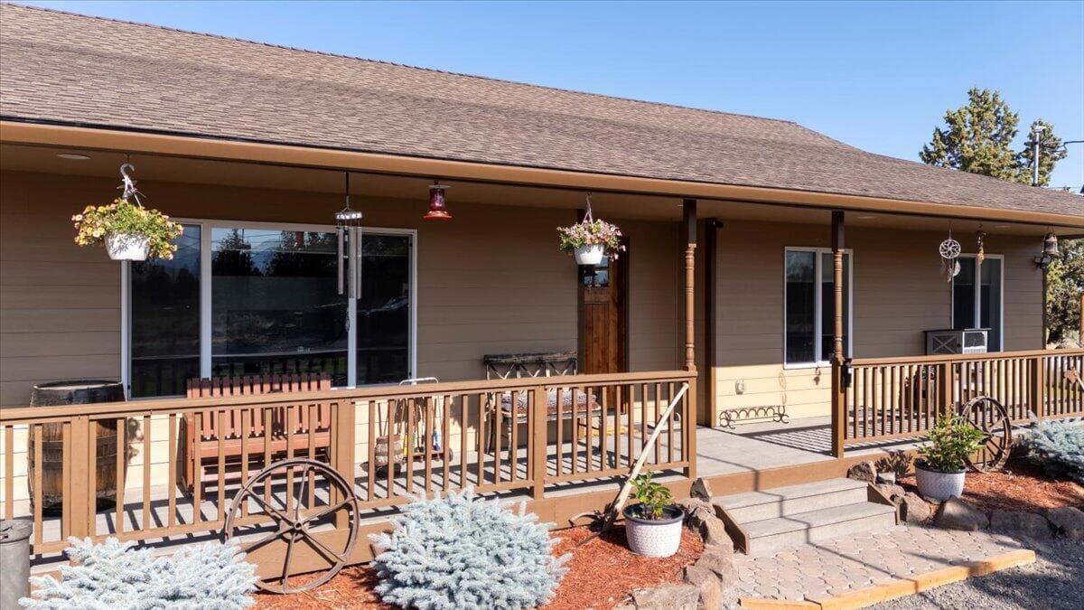 07-4111 NW Orchard Ct, Terrebonne-7. Photo 5 of 58, 4111 NW Orchard Court, Terrebonne, OR 97760