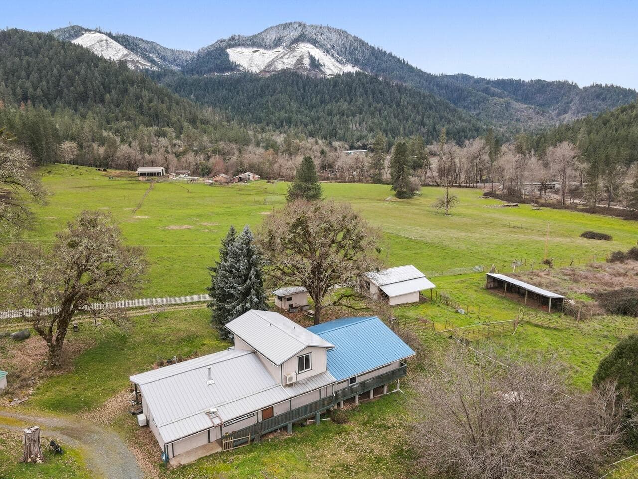 dji_fly_20260221_083326_299_177163401274. Photo 3 of 35, 431 Murphy Gulch Road, Rogue River, OR 97537