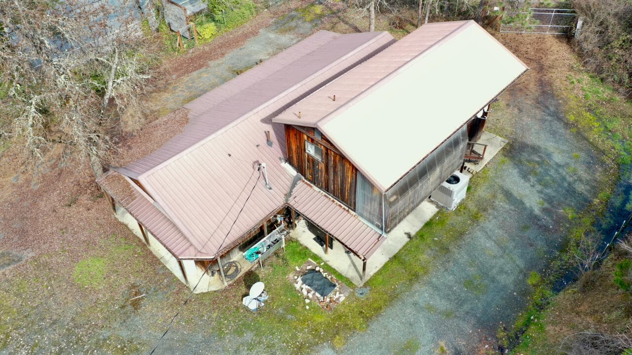 Y - Top 2. Photo 4 of 6, 215 Galice Road, Merlin, OR 97532