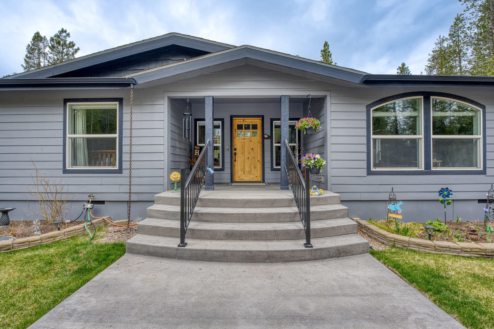 53315 holiday dr-6. Photo 4 of 55, 53315 Holiday Drive, La Pine, OR 97739