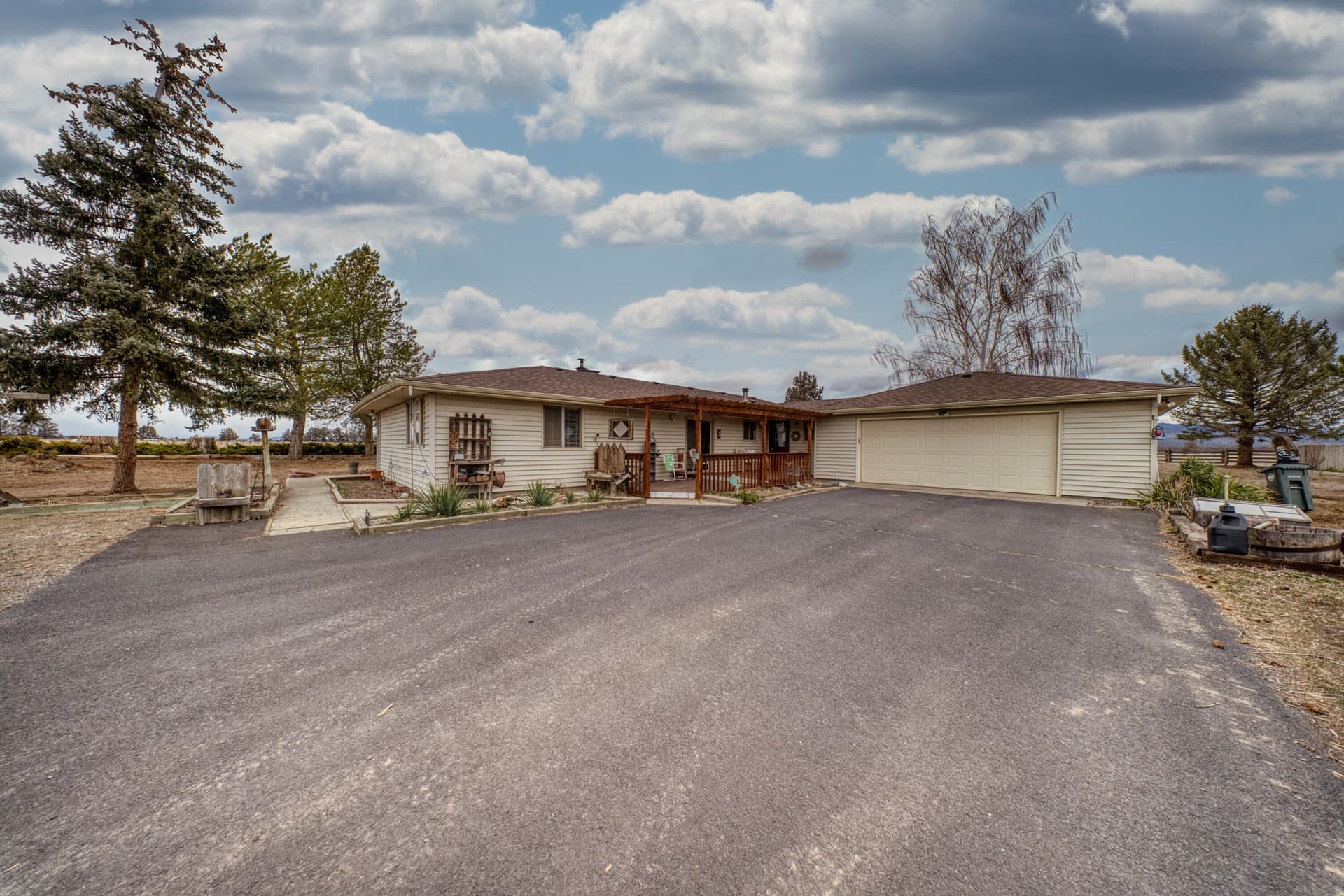 26690 horsell-45. Photo 1 of 56, 26690 Horsell Road, Bend, OR 97701