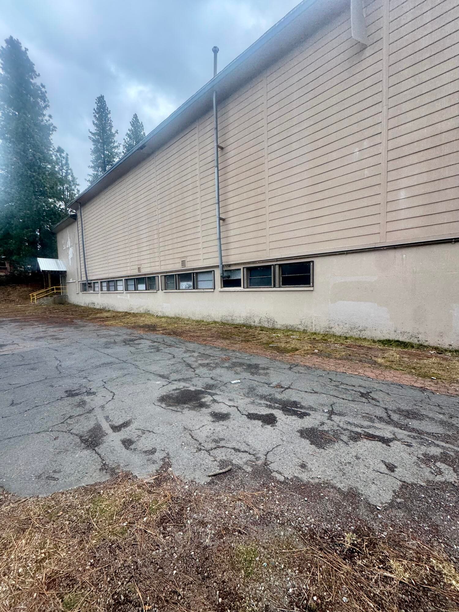 Chiloquin "Old" Gym. Photo 5 of 26, 225 E Schonchin Street, Chiloquin, OR 97624