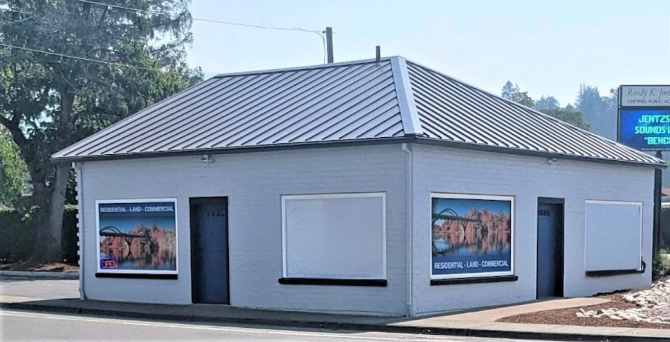 101 E Park. Photo 1 of 19, 101 E Park Street, Grants Pass, OR 97527