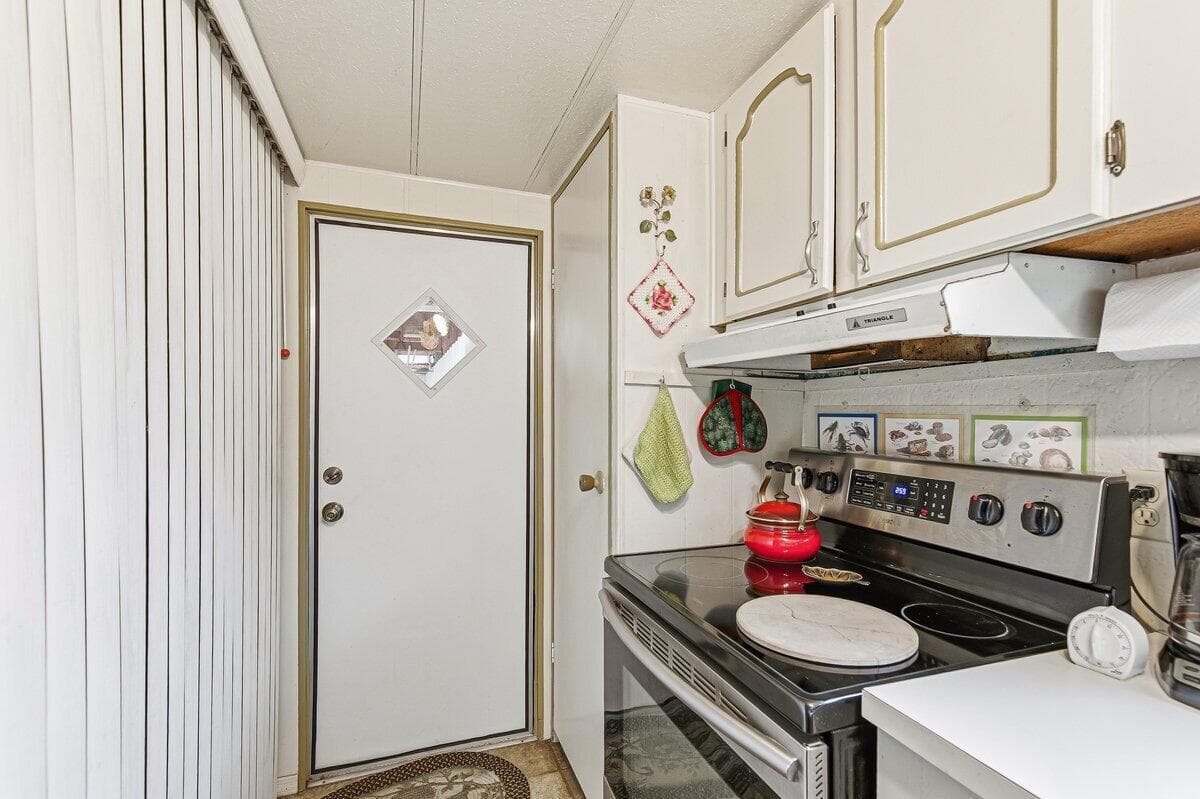 14. Photo 4 of 21, 6901 Old Stage Road Unit UNIT 24, Central Point, OR 97502