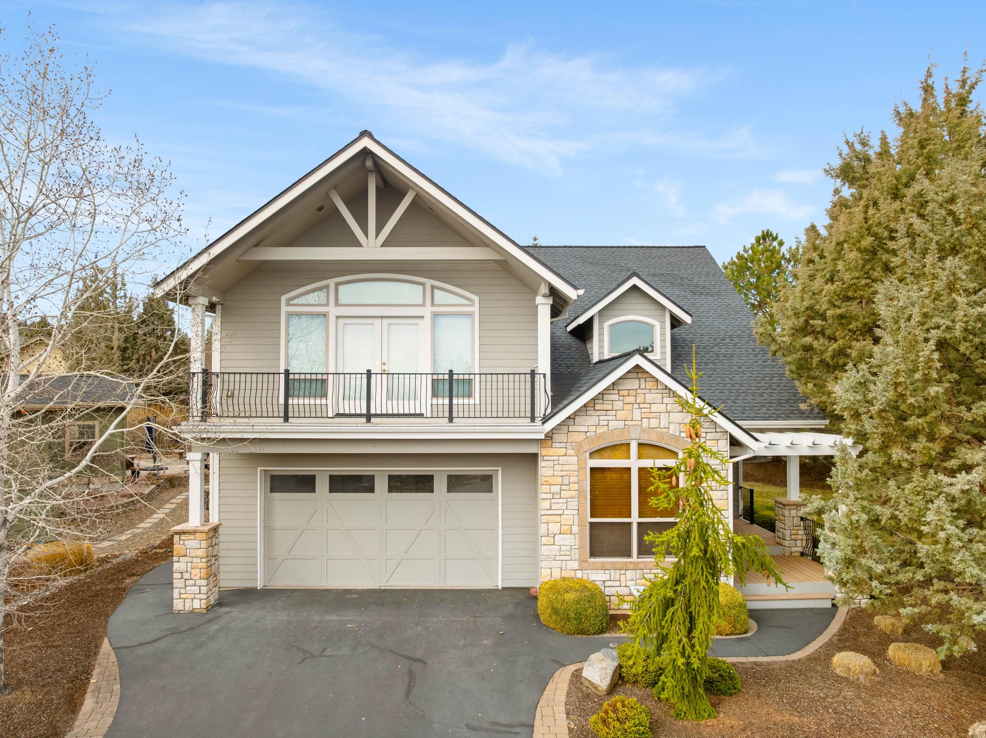 08-Aerial. Photo 2 of 81, 10160 Juniper Glen Circle, Redmond, OR 97756